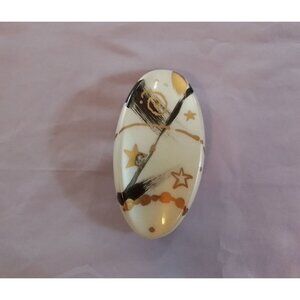 Vintage Oval Hair Clip With Star Pattern & Metal Barrette Closure